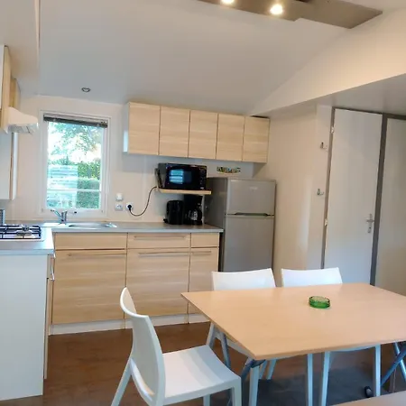 Mobil Proche D'europa Park Et Rulantica 6 Pers 3 Campsite